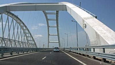 С 27 апреля скорость проверки на Крымском мосту существенно повысится