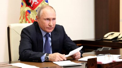 Путин запретил органам власти, госкомпаниям и естественным монополиям использовать иностранные геоинформационные системы и технологии