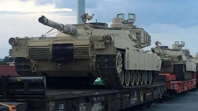 СМИ: Берлин поставил на Украину десять из 110 обещанных танков