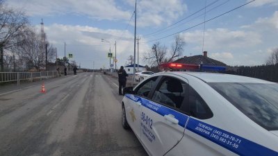 В Свердловской области в аварии погиб мотоциклист. У него не было прав