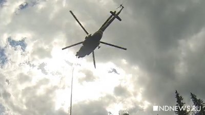 Вертолет Ми-8 c двумя десятками пассажиров аварийно сел в Якутии